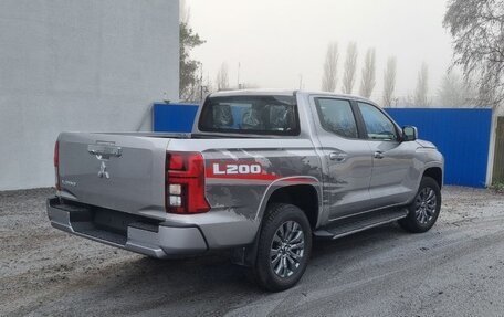 Mitsubishi L200, 2024 год, 5 000 000 рублей, 4 фотография