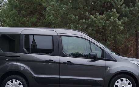 Ford Tourneo Connect II рестайлинг, 2020 год, 1 620 000 рублей, 9 фотография