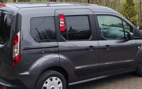 Ford Tourneo Connect II рестайлинг, 2020 год, 1 620 000 рублей, 8 фотография