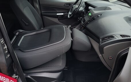 Ford Tourneo Connect II рестайлинг, 2020 год, 1 620 000 рублей, 16 фотография