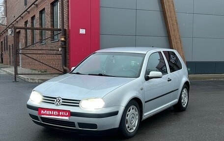 Volkswagen Golf IV, 2000 год, 450 000 рублей, 2 фотография