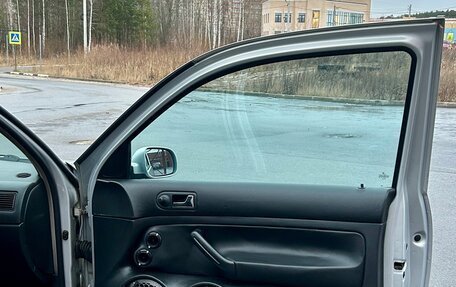 Volkswagen Golf IV, 2000 год, 450 000 рублей, 28 фотография