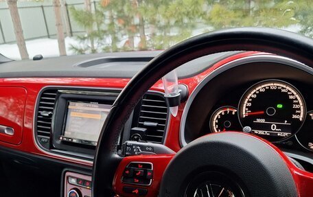 Volkswagen Beetle, 2012 год, 999 999 рублей, 17 фотография