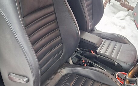 Volkswagen Beetle, 2012 год, 999 999 рублей, 19 фотография