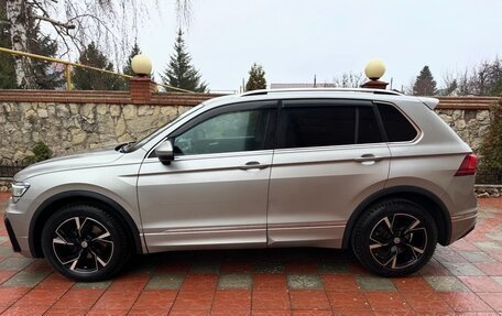 Volkswagen Tiguan II, 2019 год, 2 757 000 рублей, 4 фотография