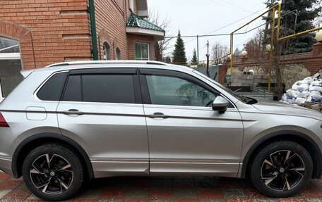 Volkswagen Tiguan II, 2019 год, 2 757 000 рублей, 5 фотография