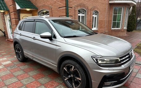 Volkswagen Tiguan II, 2019 год, 2 757 000 рублей, 3 фотография