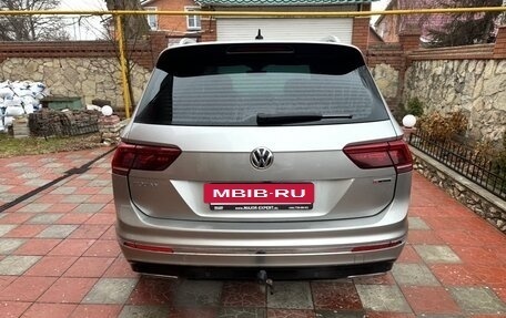 Volkswagen Tiguan II, 2019 год, 2 757 000 рублей, 8 фотография