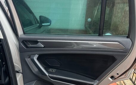 Volkswagen Tiguan II, 2019 год, 2 757 000 рублей, 20 фотография