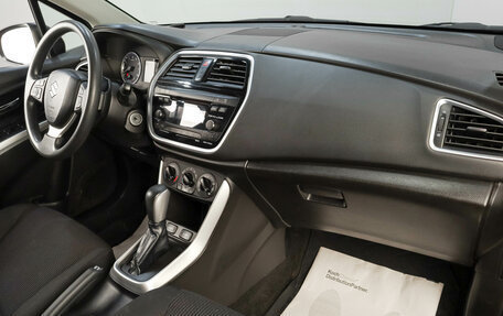 Suzuki SX4 II рестайлинг, 2018 год, 1 819 000 рублей, 11 фотография