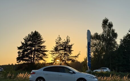 Renault Fluence I, 2015 год, 1 000 000 рублей, 2 фотография