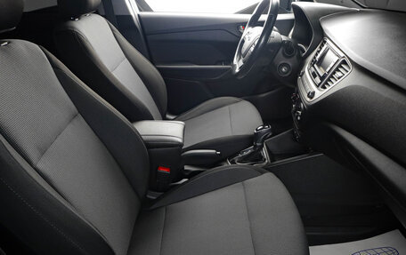 Hyundai Solaris II рестайлинг, 2017 год, 1 259 000 рублей, 11 фотография