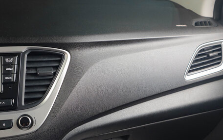 Hyundai Solaris II рестайлинг, 2017 год, 1 259 000 рублей, 14 фотография