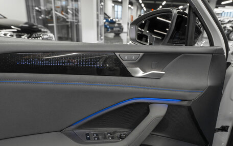 Volkswagen Tiguan, 2025 год, 5 250 000 рублей, 23 фотография