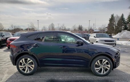 Jaguar E-Pace, 2024 год, 6 741 000 рублей, 3 фотография