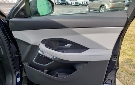 Jaguar E-Pace, 2024 год, 6 741 000 рублей, 18 фотография