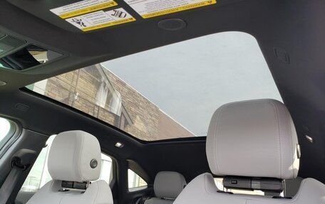 Jaguar E-Pace, 2024 год, 6 741 000 рублей, 20 фотография