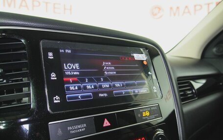 Mitsubishi Outlander III рестайлинг 3, 2018 год, 2 048 000 рублей, 12 фотография