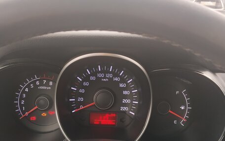 KIA Rio III рестайлинг, 2014 год, 700 000 рублей, 14 фотография