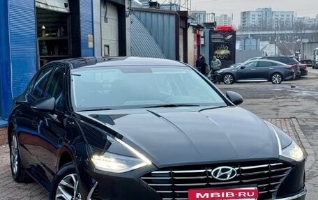 Hyundai Sonata VIII, 2020 год, 1 700 000 рублей, 2 фотография