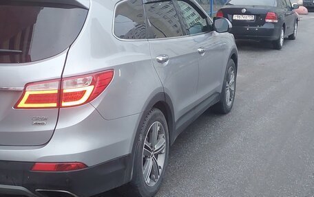 Hyundai Santa Fe III рестайлинг, 2014 год, 1 990 000 рублей, 6 фотография