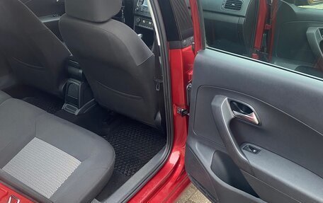 Volkswagen Polo VI (EU Market), 2015 год, 950 000 рублей, 9 фотография