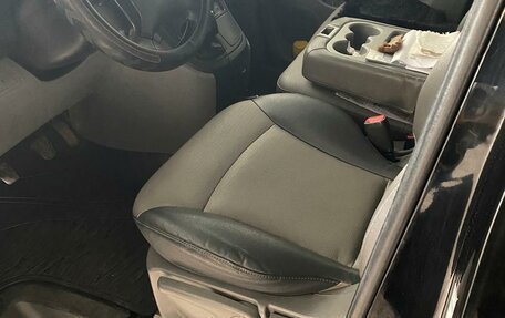 Hyundai Grand Starex Grand Starex I рестайлинг 2, 2010 год, 1 499 000 рублей, 4 фотография