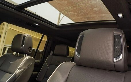 Cadillac Escalade V, 2024 год, 13 646 999 рублей, 13 фотография