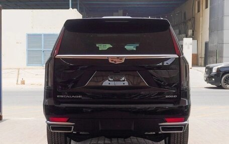 Cadillac Escalade V, 2024 год, 13 646 999 рублей, 20 фотография