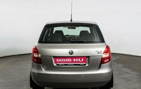 Skoda Fabia II, 2008 год, 720 000 рублей, 6 фотография