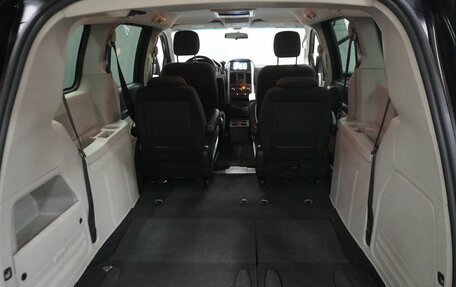 Dodge Caravan V, 2010 год, 1 013 000 рублей, 9 фотография