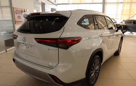 Toyota Highlander, 2025 год, 5 990 000 рублей, 4 фотография