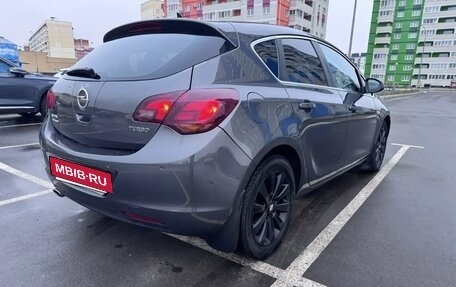 Opel Astra J, 2010 год, 600 000 рублей, 4 фотография