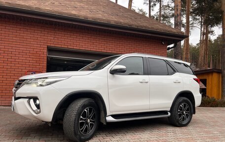 Toyota Fortuner II, 2017 год, 3 270 000 рублей, 4 фотография