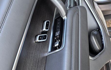 Land Rover Range Rover IV рестайлинг, 2022 год, 16 200 000 рублей, 13 фотография