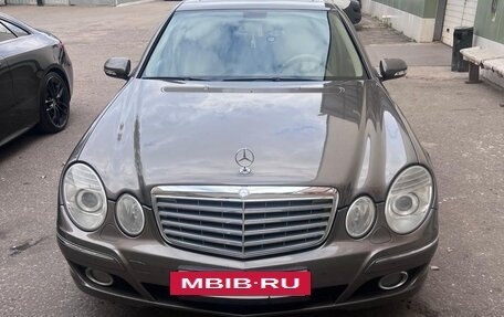 Mercedes-Benz E-Класс, 2008 год, 1 500 000 рублей, 4 фотография