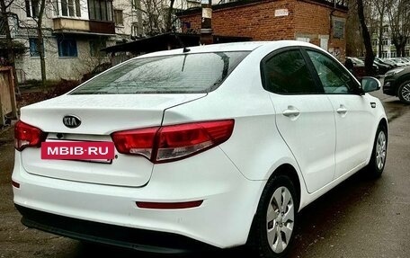 KIA Rio III рестайлинг, 2016 год, 1 050 000 рублей, 3 фотография