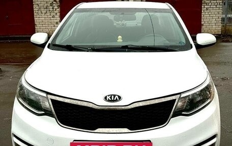KIA Rio III рестайлинг, 2016 год, 1 050 000 рублей, 5 фотография