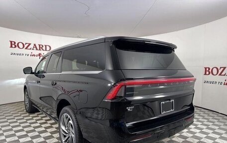 Lincoln Navigator, 2025 год, 14 156 000 рублей, 5 фотография