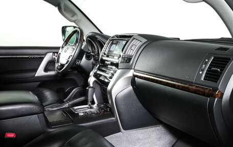 Toyota Land Cruiser 200, 2014 год, 4 990 000 рублей, 14 фотография