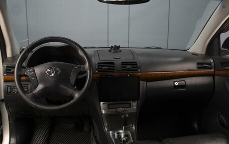 Toyota Avensis III рестайлинг, 2008 год, 900 000 рублей, 5 фотография