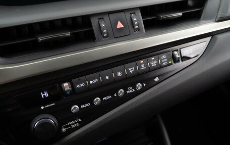 Lexus ES VII, 2018 год, 3 689 050 рублей, 20 фотография