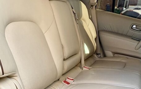 Nissan Patrol, 2012 год, 2 800 000 рублей, 10 фотография