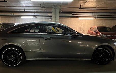 Mercedes-Benz E-Класс, 2018 год, 3 700 000 рублей, 8 фотография