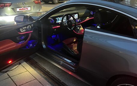 Mercedes-Benz E-Класс, 2018 год, 3 700 000 рублей, 29 фотография