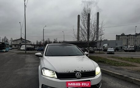 Volkswagen Passat B7, 2012 год, 1 050 000 рублей, 18 фотография