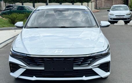 Hyundai Elantra, 2025 год, 2 320 000 рублей, 2 фотография