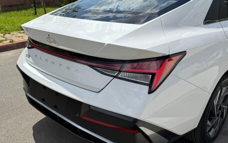 Hyundai Elantra, 2025 год, 2 320 000 рублей, 11 фотография