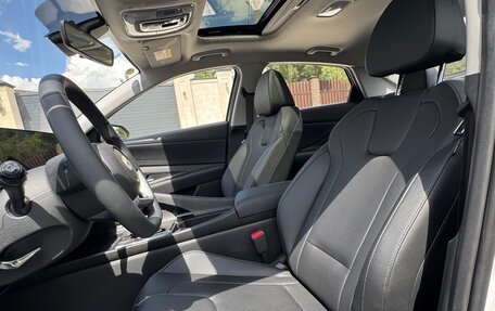 Hyundai Elantra, 2025 год, 2 320 000 рублей, 18 фотография