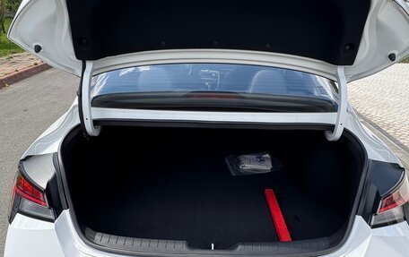 Hyundai Elantra, 2025 год, 2 320 000 рублей, 35 фотография